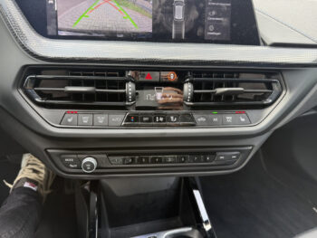 56395595-bmw-1-serie-2023