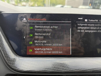 56395595-bmw-1-serie-2023