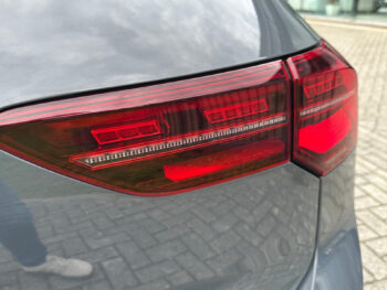 56398213-volkswagen-golf-2022