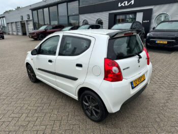 56467450-suzuki-alto-2012