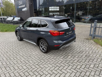 56488400-bmw-x1-2018