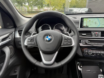 56488400-bmw-x1-2018