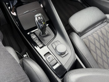 56488400-bmw-x1-2018
