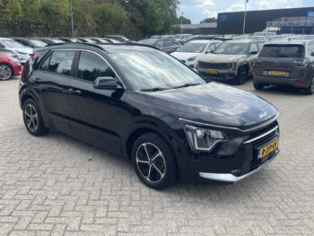 56498119-kia-niro-1-6-hev-dynamicline-2022