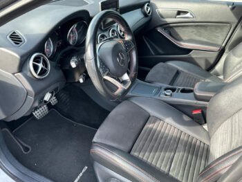 56511348-mercedes-benz-gla-2015