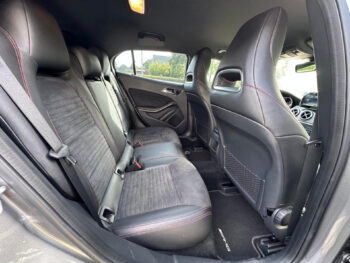 56511348-mercedes-benz-gla-2015