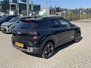 56624912-kia-stonic-1-0-t-gdi-dynamicplusline-navi-camera-zeer-compleet-2026