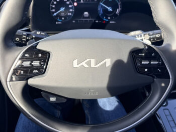 56624936-kia-niro-1-6-hev-dynamicline-navi-camera-2022