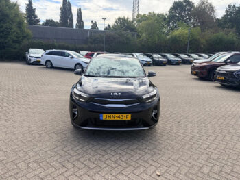 56624938-kia-stonic-2025