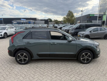 56652030-kia-niro-1-6-gdi-phev-dynamicplusline-navigatie-stoel-verwarming-hud-2025