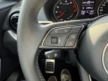 56687412-audi-q2-2017