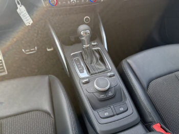 56687412-audi-q2-2017