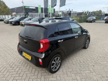56805372-kia-picanto-2023
