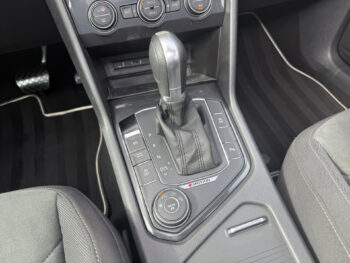 56833808-volkswagen-tiguan-2017