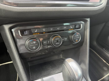 56833808-volkswagen-tiguan-2017