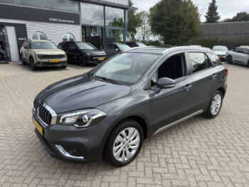 56859344-suzuki-s-cross-2021