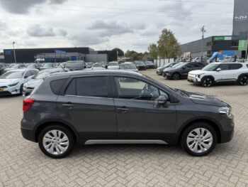 56859344-suzuki-s-cross-2021