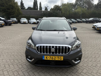 56859344-suzuki-s-cross-2021