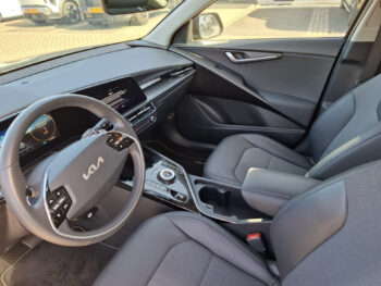 56942505-kia-niro-1-6-hev-dynamicline-2022