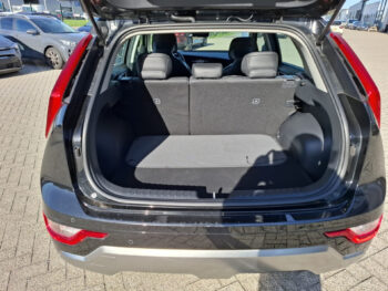 56951529-kia-niro-1-6-hev-dynamicline-2022