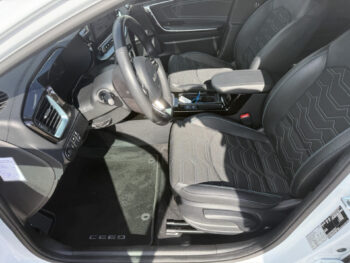 56953840-kia-ceed-sportswagon-1-0-t-gdi-mhev-dct7-automaat-design-edition-2025