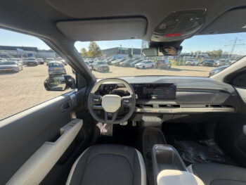 56953912-kia-ev3-2026