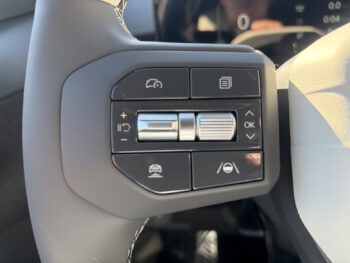 56953912-kia-ev3-2026