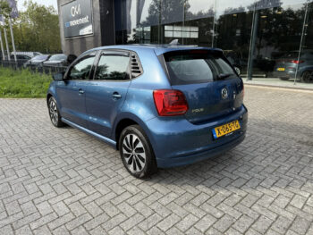 56975621-volkswagen-polo-2016