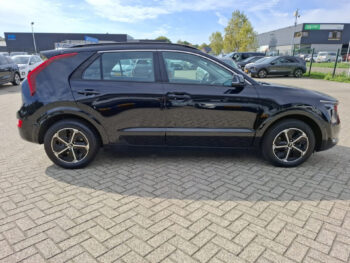 57034992-kia-niro-1-6-hev-dynamicline-navi-camera-2022