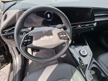 57034992-kia-niro-1-6-hev-dynamicline-navi-camera-2022