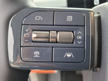57168031-kia-pv5-passenger-elite-executive-71-2-kwh-2026