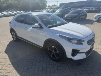 57281446-kia-xceed-1-6-gdi-phev-automaat-dynamicplusline-navigatie-stoel-stuur-verwarming-2020