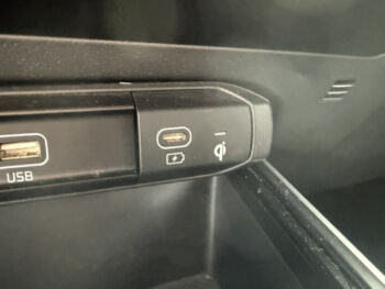 57281447-kia-niro-1-6-gdi-hev-executiveline-zeer-compleet-lage-km-stand-2023