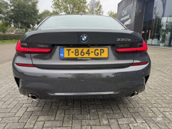 57282909-bmw-3-serie-330e-high-executive-2019