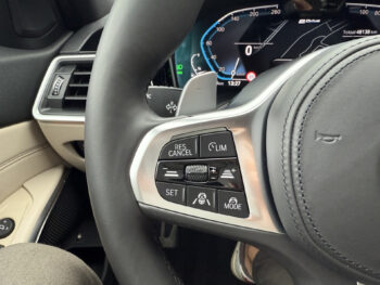 57282909-bmw-3-serie-330e-high-executive-2019