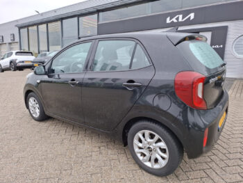 57320569-kia-picanto-1-0-cvvt-comfortplusline-navigator-lage-km-stand-2018