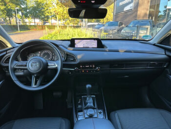 57337824-mazda-cx-30-2-0-e-skyactiv-i-camera-i-trekhaak-i-navi-i-nieuwstaat-2022