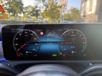 57423967-mercedes-benz-cla-klasse-shooting-brake-250-e-amg-line-2021