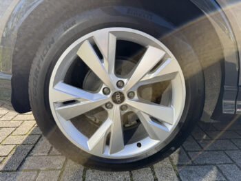 57566363-audi-q4-sportback-e-tron-40-s-edit-2023