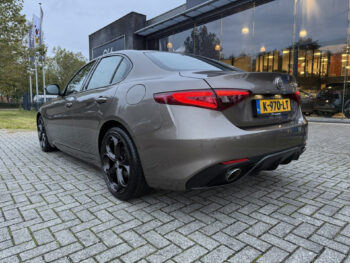 57733014-alfa-romeo-giulia-2-0t-super-2021