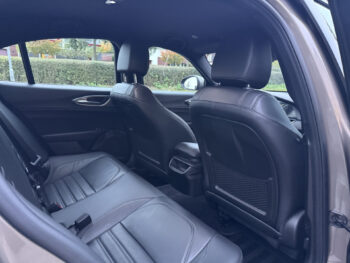 57733014-alfa-romeo-giulia-2-0t-super-2021