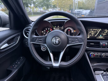 57733014-alfa-romeo-giulia-2-0t-super-2021