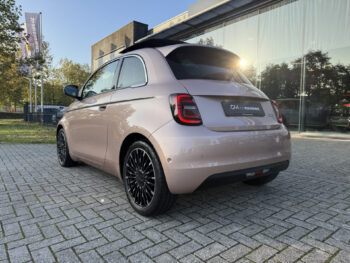 57758851-fiat-500e-la-prima-42-kwh-2022