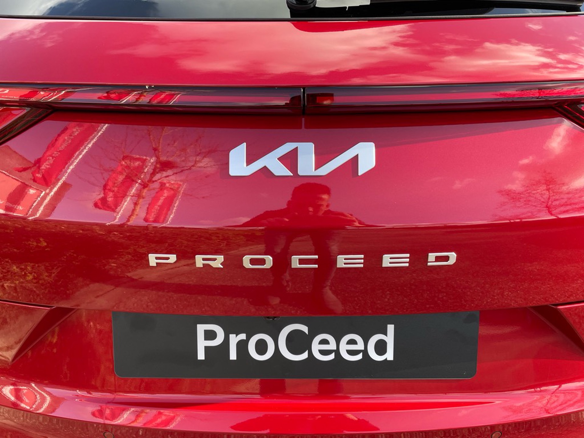 Kia ProCeed 35-10